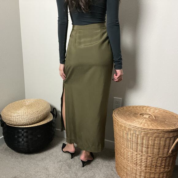 90s vintage olive green silk minimalist high waisted slit maxi pencil skirt - Picture 5 of 6